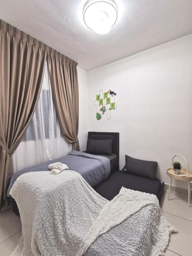 Appartamento Traders Garden Cheras Esterno foto
