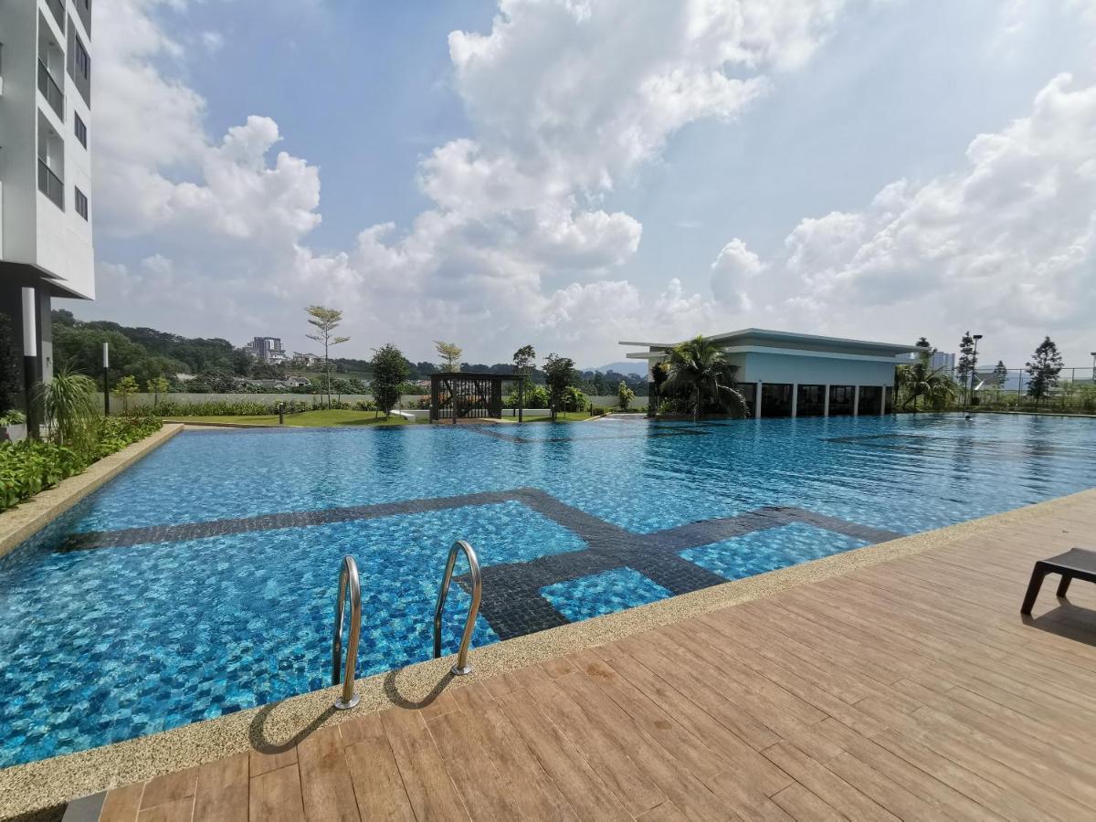 Appartamento Traders Garden Cheras Esterno foto